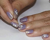 Рисунки на ногтях иголкой Рисунки на ногтях иголкой