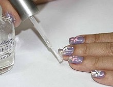 Рисунки на ногтях иголкой Рисунки на ногтях иголкой