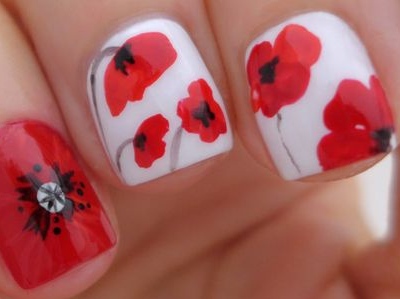 рисунок маков на ногтях рисунок маков на ногтях