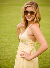 Летние платья: стиль в жаркие дни 